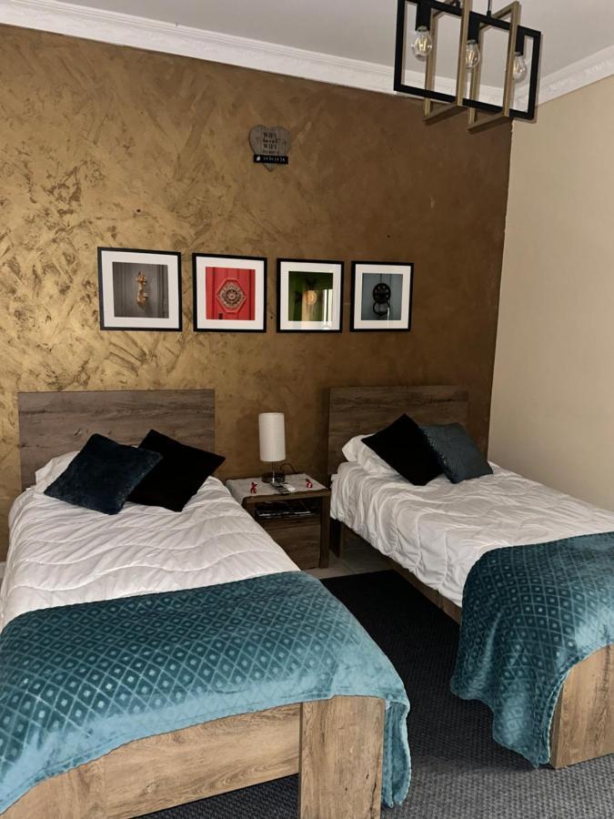 Desert Rose Quiet House 3Km Away From Airport Safi Exterior photo