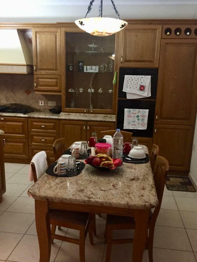 Desert Rose Quiet House 3Km Away From Airport Safi Exterior photo